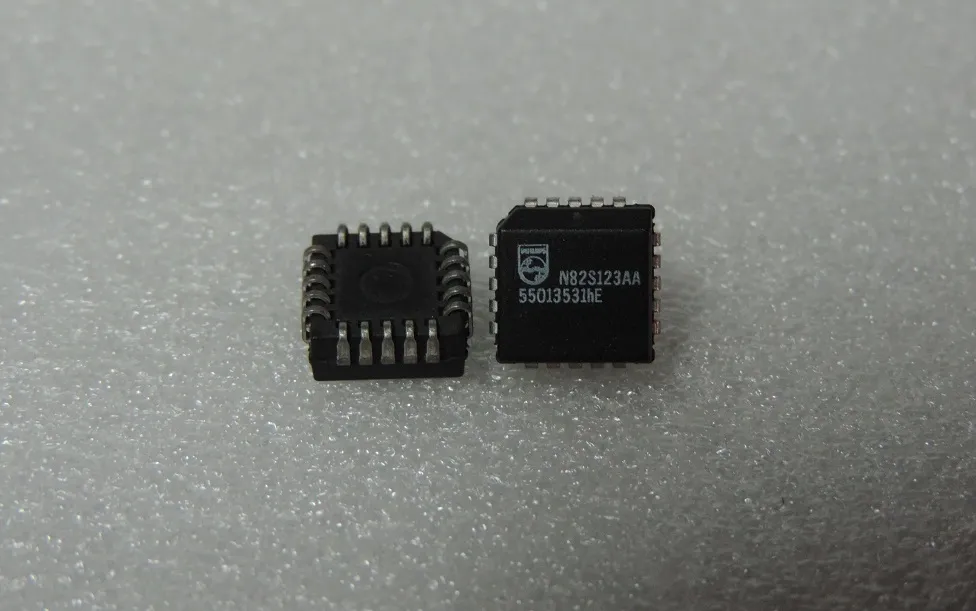 N82S123 - Imagen 1