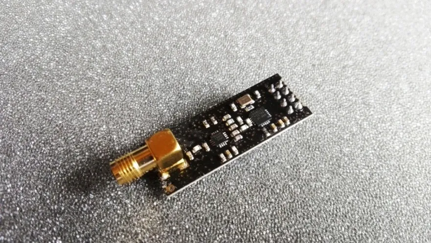 NRF24L01