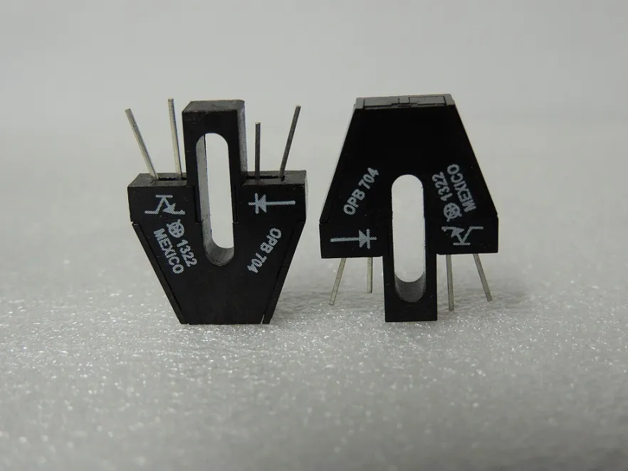 OPB704 - Imagen 1