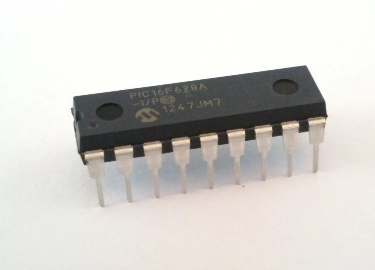 PIC16F628A-I/P