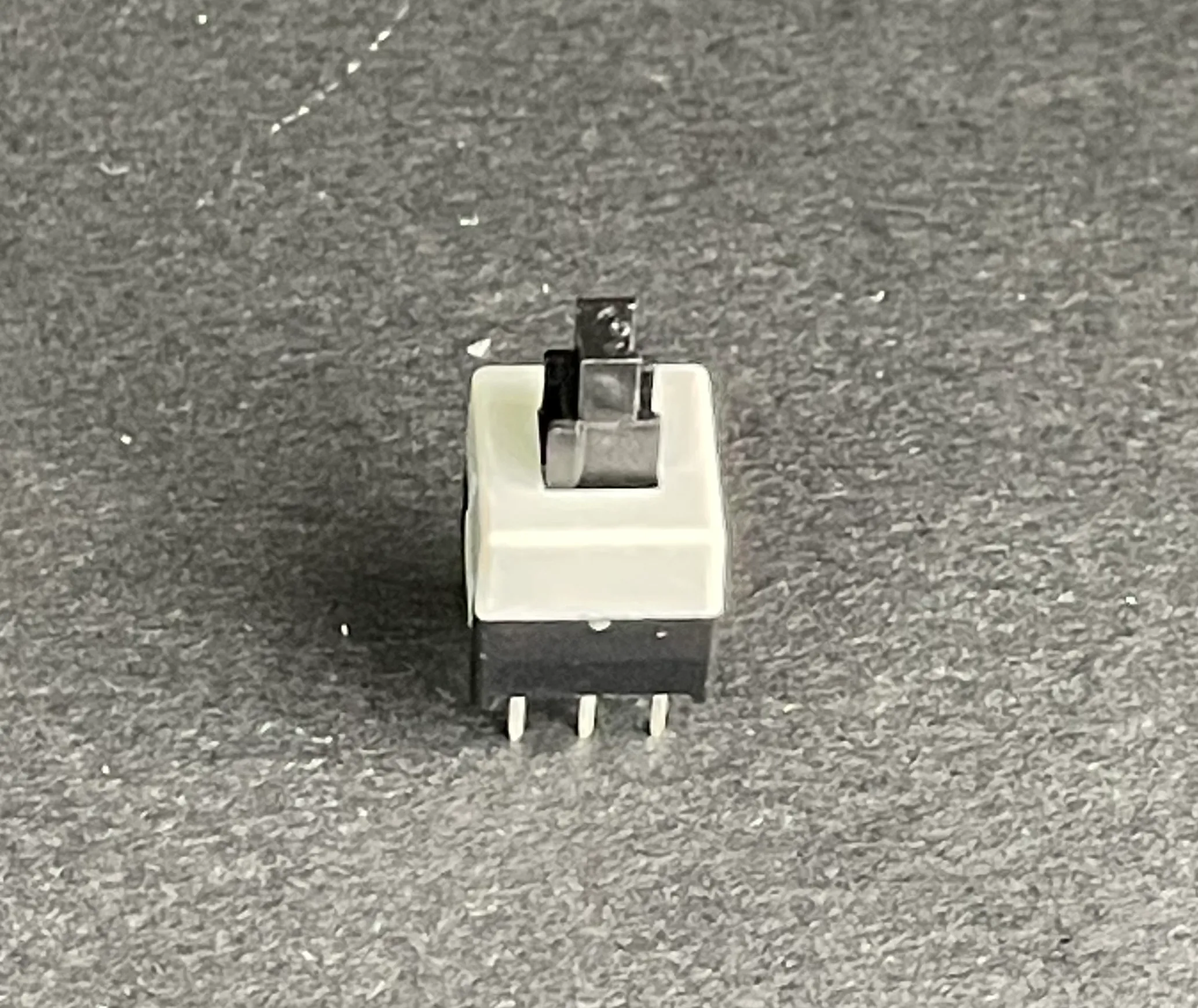 PULSADOR 8.5X8.5MM - Imagen 3