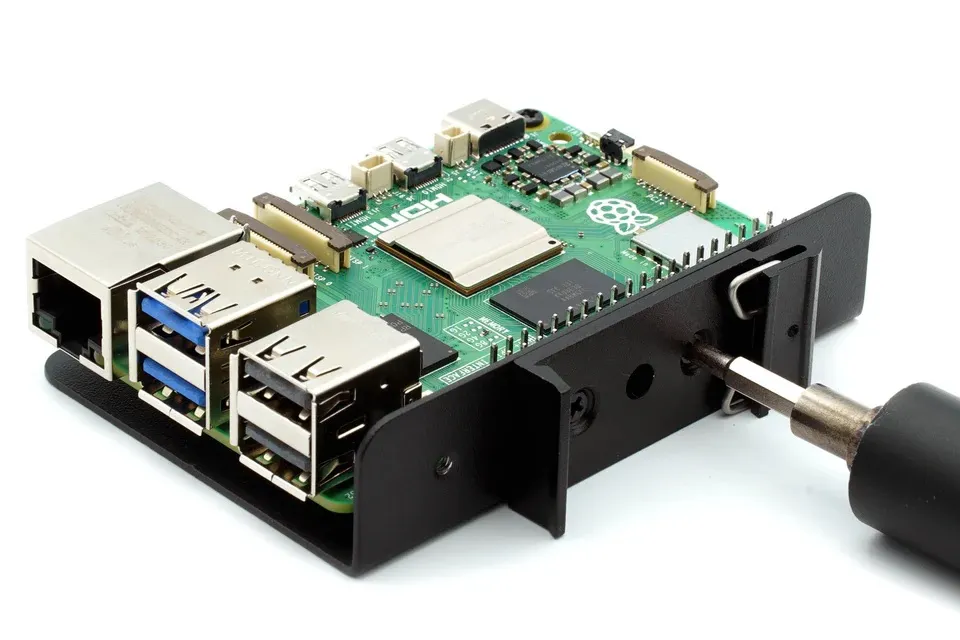 SOPORTE RPI RIEL DIN - Imagen 1