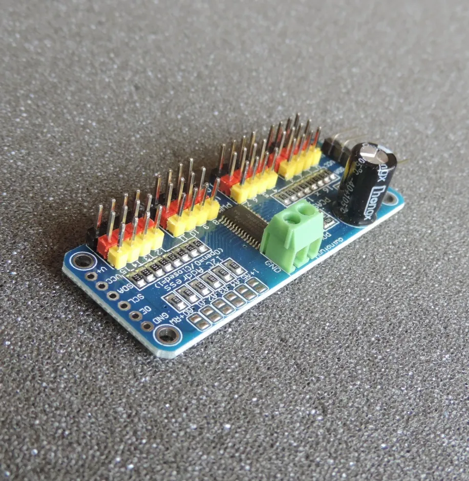 TARJET PCA9685 - Imagen 1